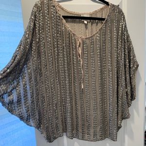 Parker beaded oversized blouse. Size M.